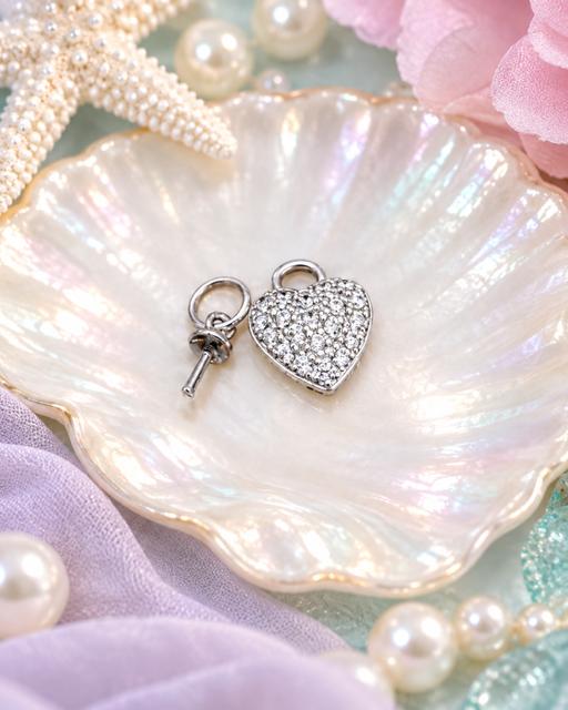 Sparkling Heart Pearl Pendant