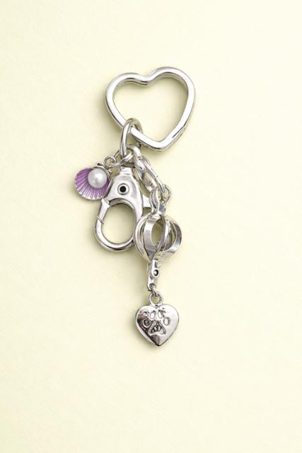 Pearl Cage Key Chain - Paw Heart